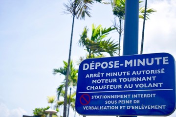 Dépose minute aéroport de Martinique