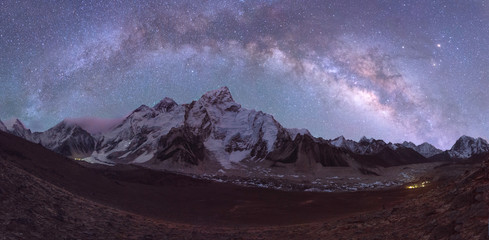 Milky Way over mount everest range, Himalayas, Nepal - obrazy, fototapety, plakaty