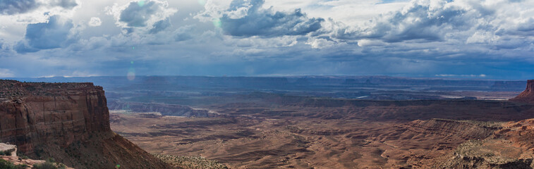 Fototapeta na wymiar Canyonlands National Park Island in the Sky Trail Hike Landscape
