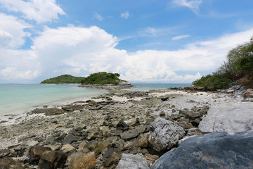 Fototapeta na wymiar Coastal area of Koh Sichang in Chonburi province,Beautiful sea view.