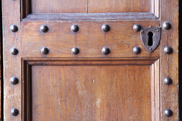 Vieux clous de porte