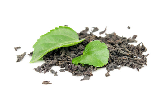 black tea with leaf