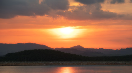 Naklejka premium Simple sunset