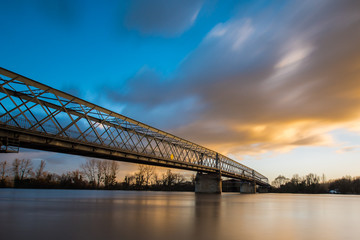 Pont sur la Garonne, Langoiran