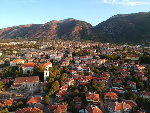 Karlovo Billeder – Gennemse 653 stockfotos, vektorer og videoer | Adobe ...