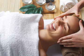 Obraz na płótnie Canvas Spa body massage treatment and skincare. Woman in spa salon. Body care.