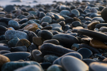 Obraz premium sea pebbles at high tide