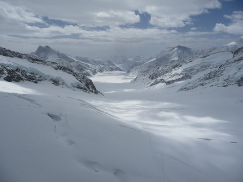 ユングフラウヨッホから見るアレッチ氷河のある風景 スイス Stock 写真 Adobe Stock