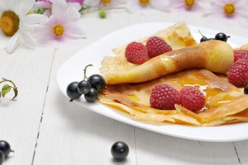 Pancakes with fresh berries