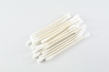 Cotton buds 