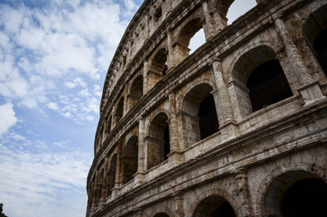 Fototapeta premium ulice rzymu - stare budynki, architektura, koloseum, miejsca historyczne