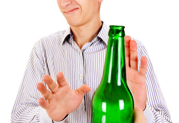 Man refuse a Beer