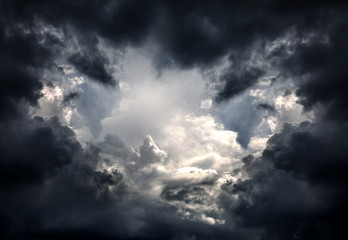 Dramatische Wolken Achtergrond
