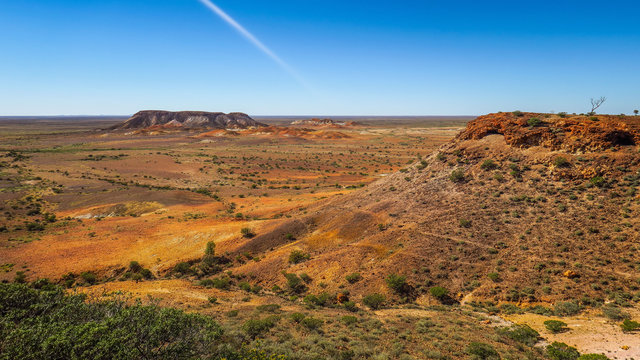 Town of Coober Peddy in the australian desert