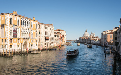 Fototapeta na wymiar Venise Canal