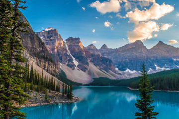 Scenic view of the Moraine Lake at Banff National Park
