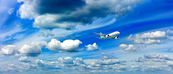 image aircraft in the sky close up