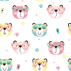 Background of cute bears with glasses