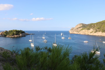 Bella vista delle spiagge di Ibiza. Spagna