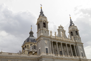 Fototapeta premium Santa Maria la Real de La Almudena Cathedral, Madrid, Spain.