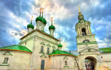 Fototapeta na wymiar Church of the Savior at the trading arcades in Kostroma, Russia