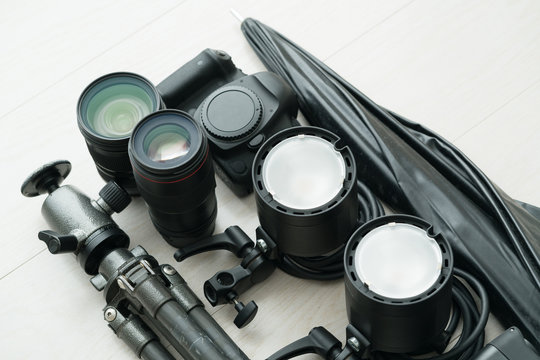 撮影機材、カメラ、レンズ、ストロボ、三脚