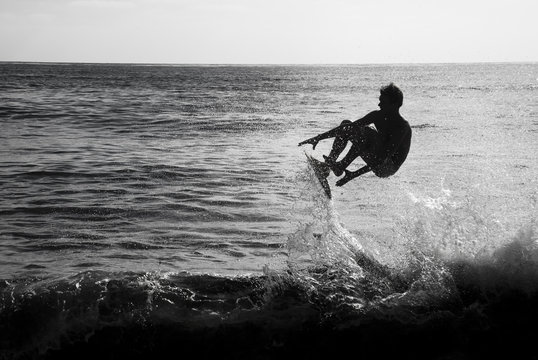 Surfing Air