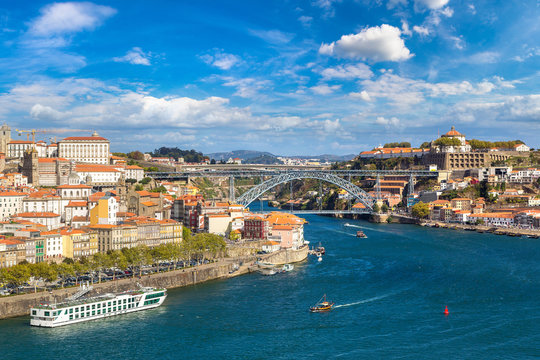 Dom Luis Bridge in Porto