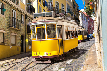 Naklejka na ściany i meble Vintage tram in Lisbon