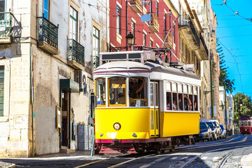Fototapeta premium Vintage tram in Lisbon