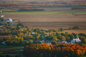 Obraz premium small town in quebec looking from the top of mount st-gregoire