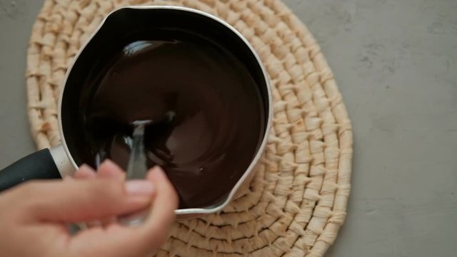Process of cooking and melt the hot chocolate