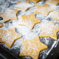 Baking cookies on tray rack
