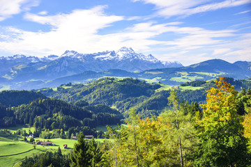 Naklejka na ściany i meble idyllische Landschaft in der Ostschweiz