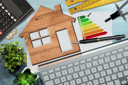 Energy Efficiency Rating - Wooden House Model
