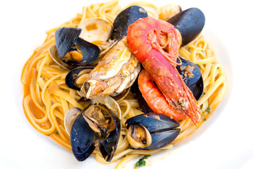Spaghetti with Shrimp and Mussels on a the table