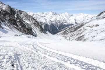 Obraz premium winter road 