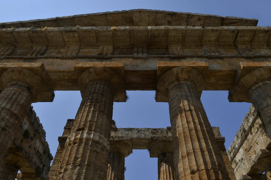 Italy, .Paestum; Neptune's temple.