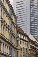 Fototapeta na wymiar Leipzig - Altstadt und Hochhaus, Deutschland