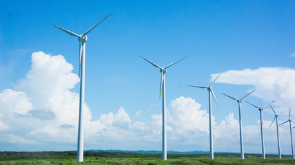 北海道　風力発電機