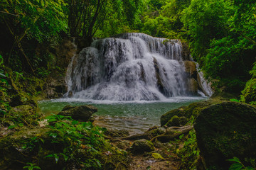 Obraz premium Huai Mae Kamin Waterfall in Kanchanaburi,Thailand