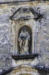 Estatua de San Lucas Evangelista en jerez de la frontera