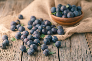 Full bowl of fresh plum