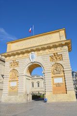 Obraz premium Triumphal arch in Montpellier city