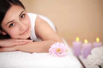 Fototapeta na wymiar Masseur doing massage on woman body in the spa salon. Beauty treatment concept.