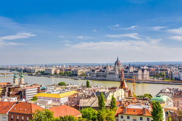 Fototapeta na wymiar Capital city of Budapest with the Danube River, Hungary