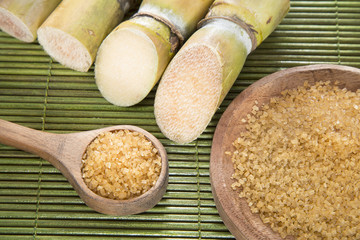 Powder and sugar cane - Saccharum officinarum