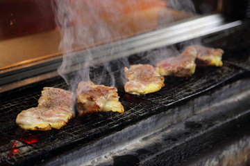 比内地鶏の炭火焼