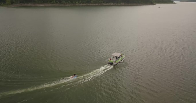 Boat Inner Tubing in Lake Drone 2 4k