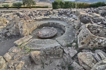 Nuraghe di Barumini. Macina © murasal